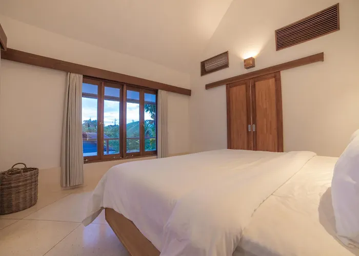 Soma Estate - Elegant 4br In Oasis * Ubud