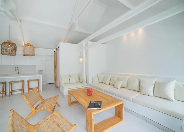 Soma Estate - Elegant 4br In Oasis Villa