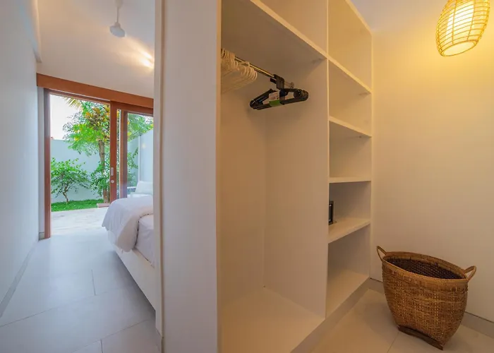 Soma Estate - Elegant 4br In Oasis Villa Ubud