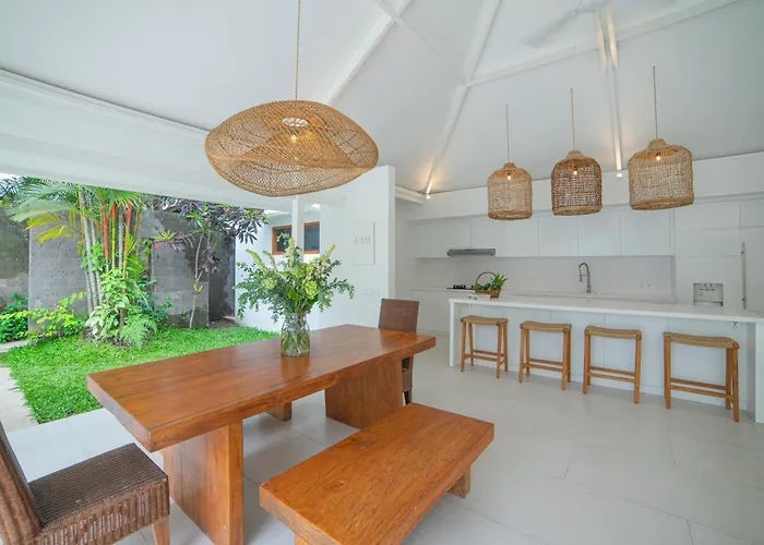 Soma Estate - Elegant 4br In Oasis *
